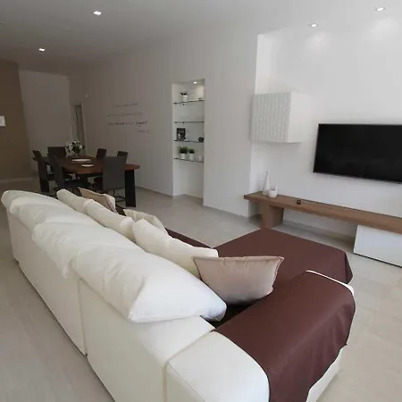 Nocleg ze śniadaniem Ledwars 3*