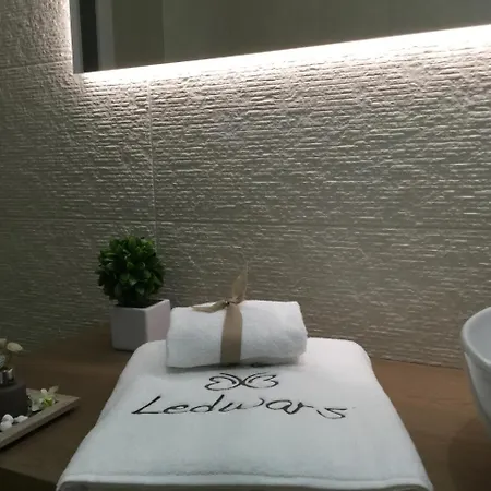 Ledwars Nocleg ze śniadaniem Taviano (Lecce)