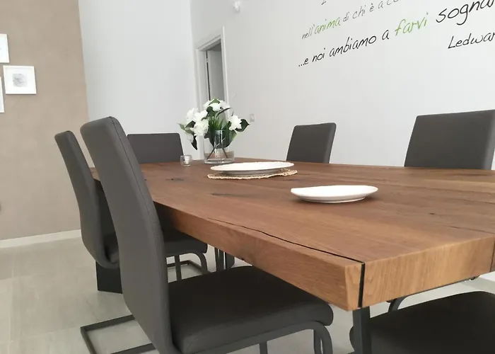 Ledwars Panzió Taviano