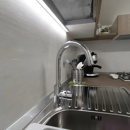 Ledwars 住宿加早餐酒店 塔维亚诺